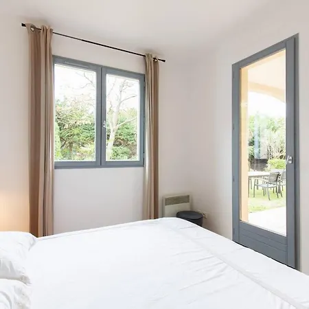 Perfect Family House In Cap D'antibes With Tennis Court *