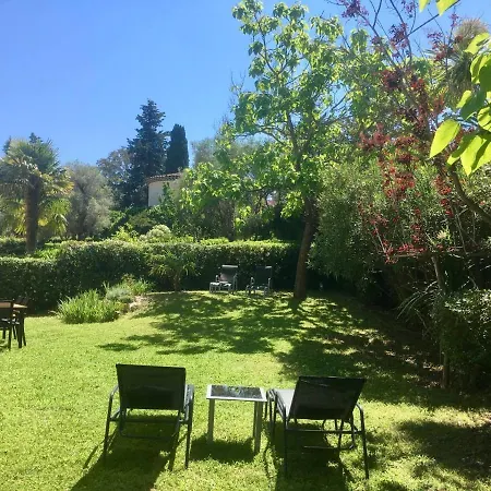 Perfect Family House In Cap D'antibes With Tennis Court
