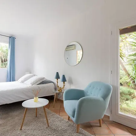 Villa Perfect Family House In Cap D'antibes With Tennis Court